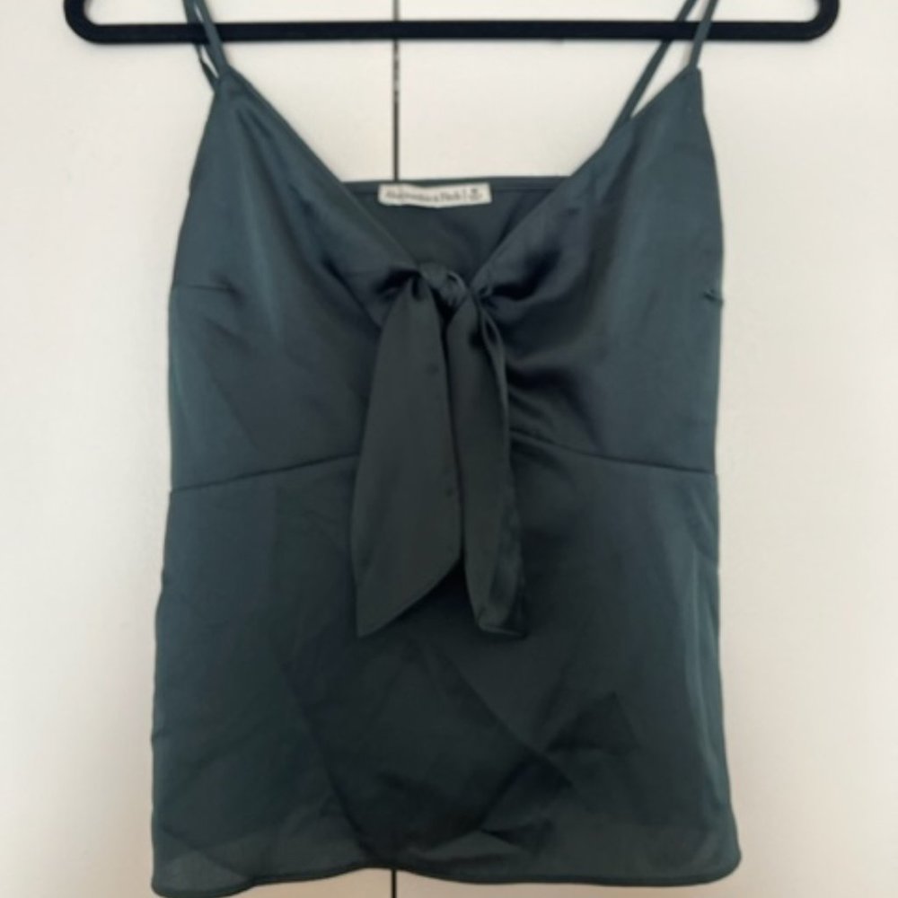Abercrombie | A&F | Green Satin Tank with Bow